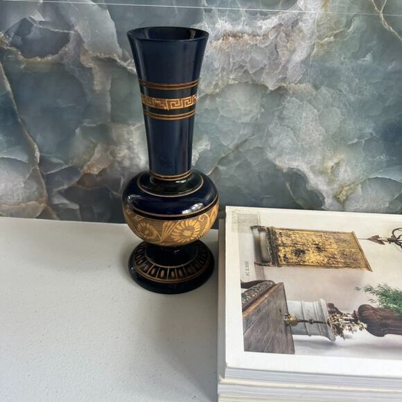 Hand Carved Wood Vase 8.5" Floral Design Decorative Black Brown - Picture 2 of 8